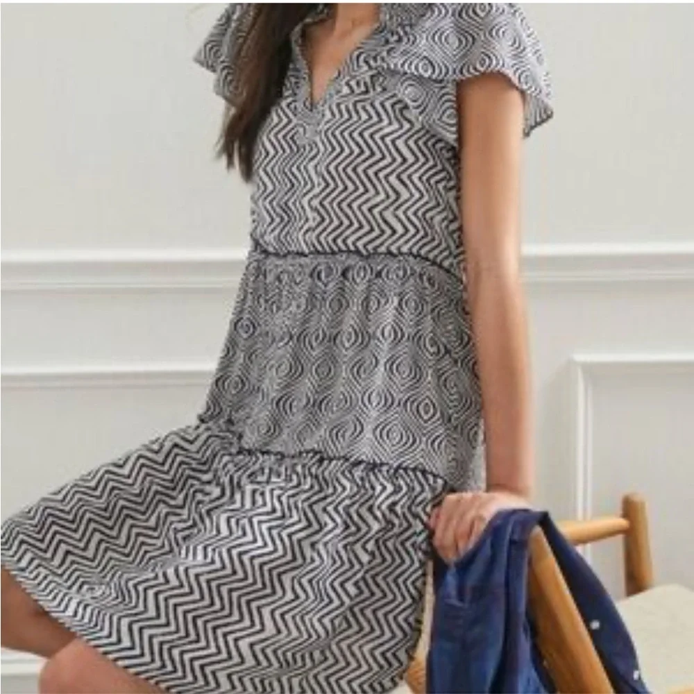 By Anthropologie Penrose Black/White Tiered Boho Mini Dress Size XS - Picture 3 of 11